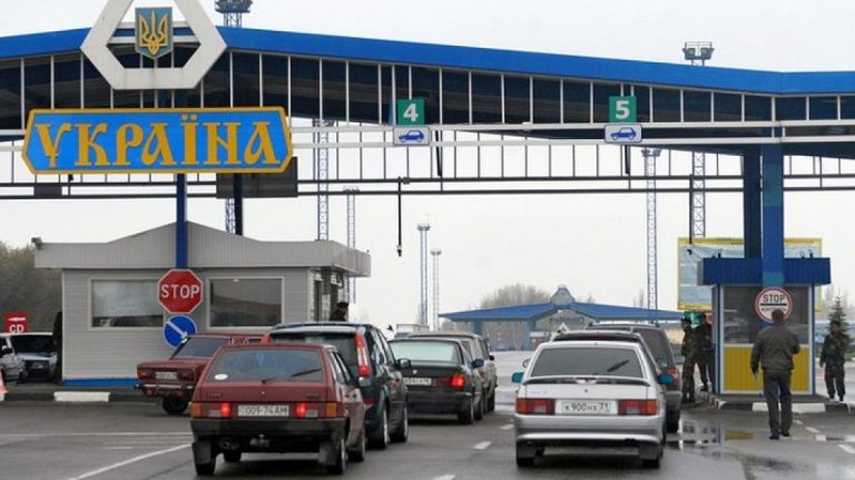 На Пасху на границе с Украиной будет открыто 9 контрольно-пропускных пунтов