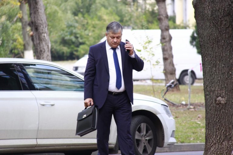 Четыре квартиры и 10 участков: Что ещё указал в декларации Николай Дудогло? (DOC)