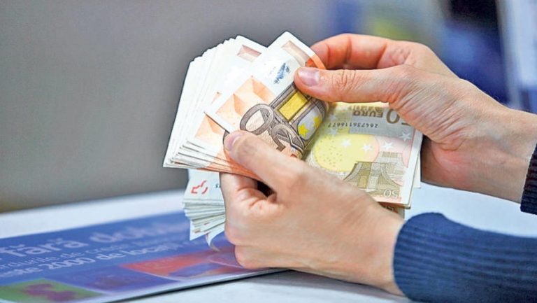 Скачок в цене — курс валют в Молдове на 23 февраля и выходные