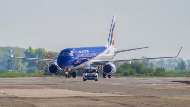 Орган гражданской авиации проверит решение Air Moldova о возобновлении рейсов в Москву