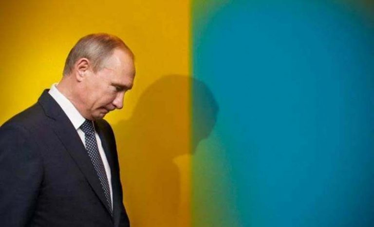 Соцопрос: 41% украинцев соглашаются с Путиным, что «украинцы и русские — один народ». Что еще известно