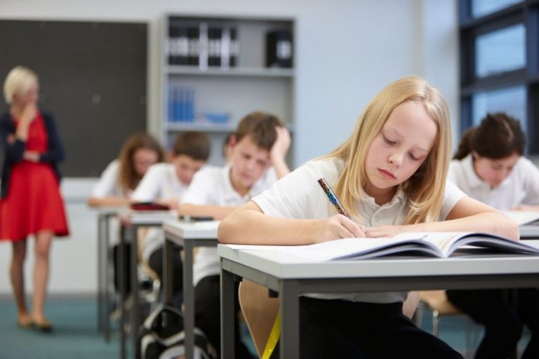 Дети-беженцы из Украины смогут учиться в молдавских школах