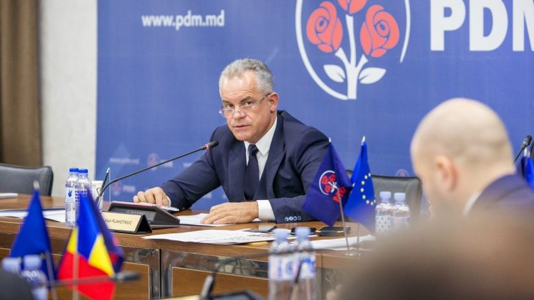 Разница в более 15000 голосов: Влад Плахотнюк обошел Иона Тергуцэ и прошел в Парламент