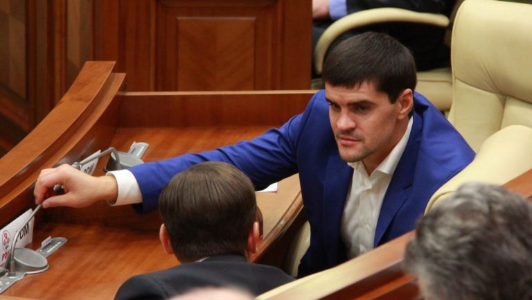 СРОЧНО! Константину Цуцу предъявлено обвинение в извлечении выгоды из влияния и незаконном обогащении