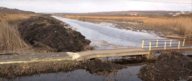 Жители Комрата снова жалуются на запах от Ялпуга