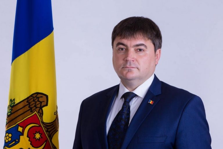 Юрий Чореску освобожден от должности директора Фонда социальных инвестиций Молдовs