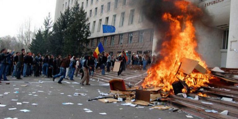 «Они изменили ход нашей истории». Обращение Майи Санду по случаю 13-летия протестов 2009 года