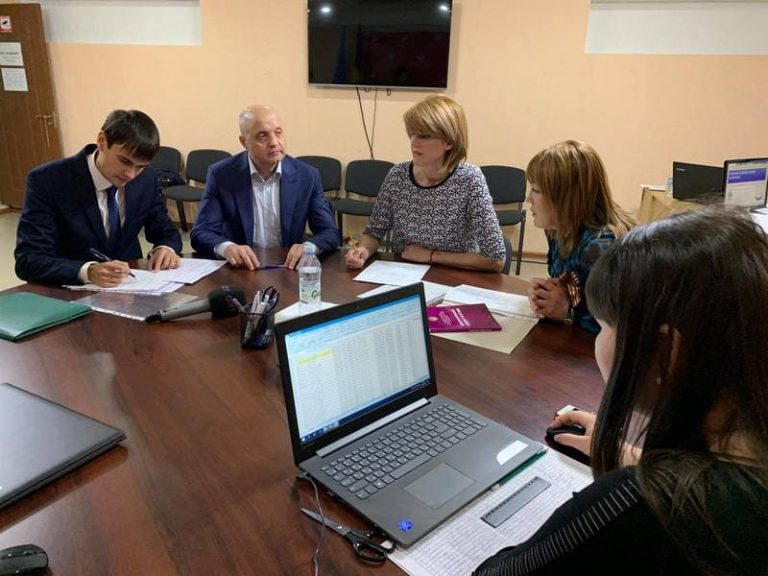 (DOC) ВЫБОРЫ БАШКАНА: СЕРГЕЙ ЧИМПОЕШ ПРЕДСТАВИЛ В ЦИК ФИНАНСОВЫЙ ОТЧЕТ. НА ЧТО ОН ПОТРАТИЛ БОЛЬШЕ ВСЕГО СРЕДСТВ?