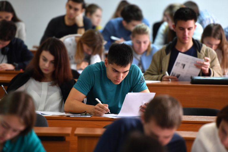 Куда пойти учиться в Гагаузии после гимназии и лицея в 2024 году 