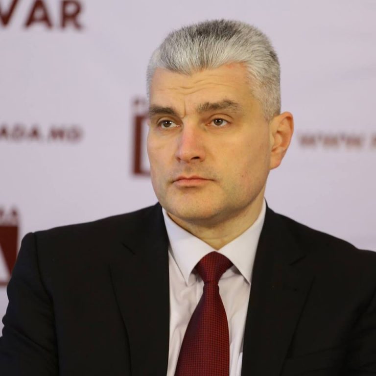 Александру Слусарь: «Игорь Додон заставил ПСРМ формировать районные коалиции с ДПМ»
