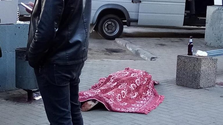 UPD: Подробности о смерти мужчины возле центрального рынка в Кишиневе