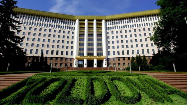 Законопроект о повышении пенсионного возраста для судей одобрен во втором чтении