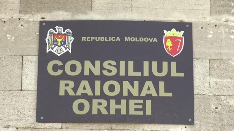 В Районном совете Оргеева советник от ACUM покинул фракцию: ранее от проголосовал за председателя района от партии «Шор»