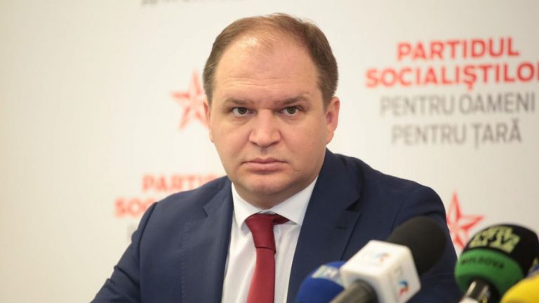 Чебан отправился с рабочим визитом в Санкт-Петербург. С кем он встретится и о чем будет говорить