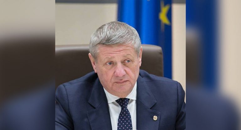Борис Головин, задержанный по делу о приобретении 69 машин скорой помощи, может быть восстановлен в должности главы НКМАП