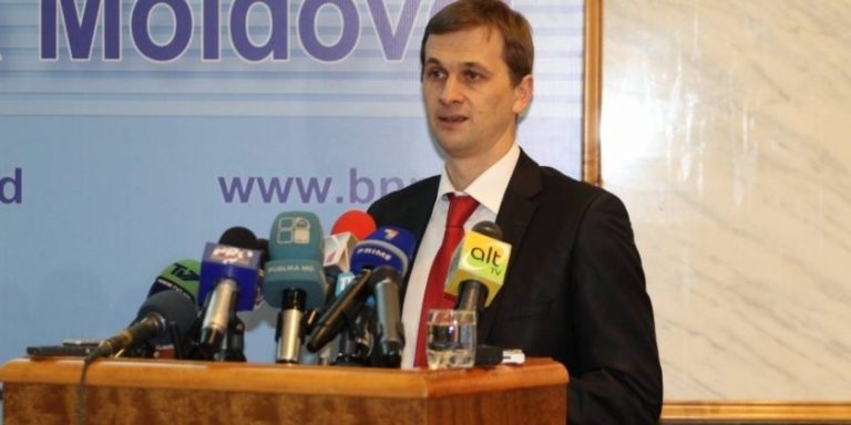 ZDG: обыски в деле о банковском мошенничестве в доме бывшего главы НБМ Дорина Дрэгуцану