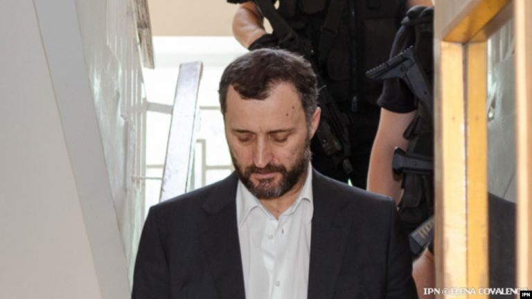 Адвокат: Освобождение Филата – исключительно правовой вопрос, не имеющий отношения к политикам