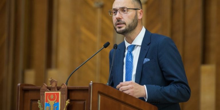 Снимут ли Таубер с выборов мэра Бельц? Министр юстиции: Окончательное решение принимает суд