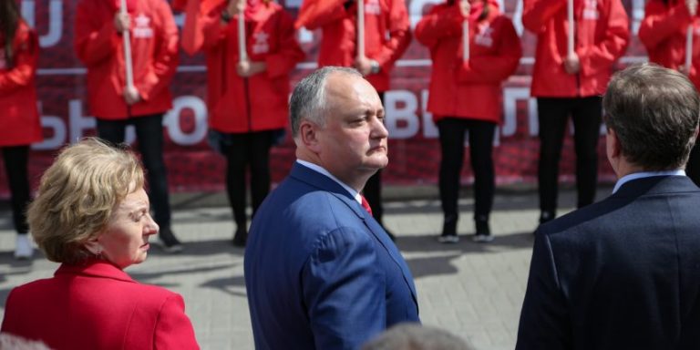 Додон: Вероятность того, что ПСРМ проголосует за Гросу приближается к нулю