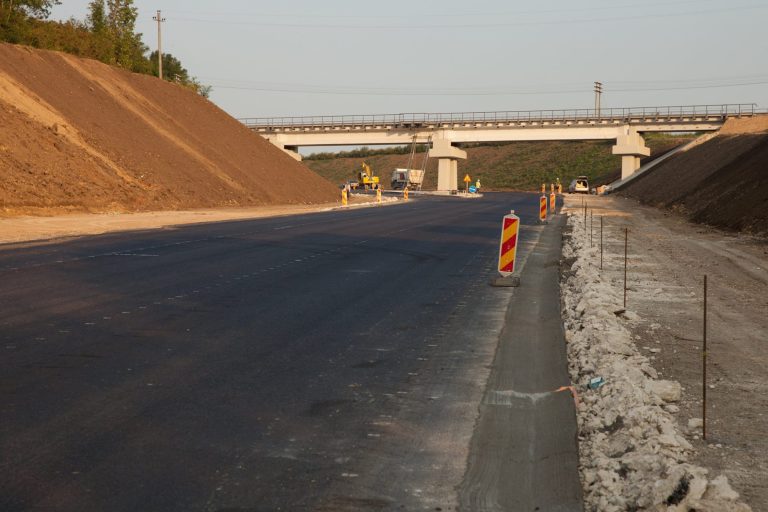 В июле начнутся ремонтные работы 906 км дорог. Из госбюджета выделено более 1,3 млн. леев