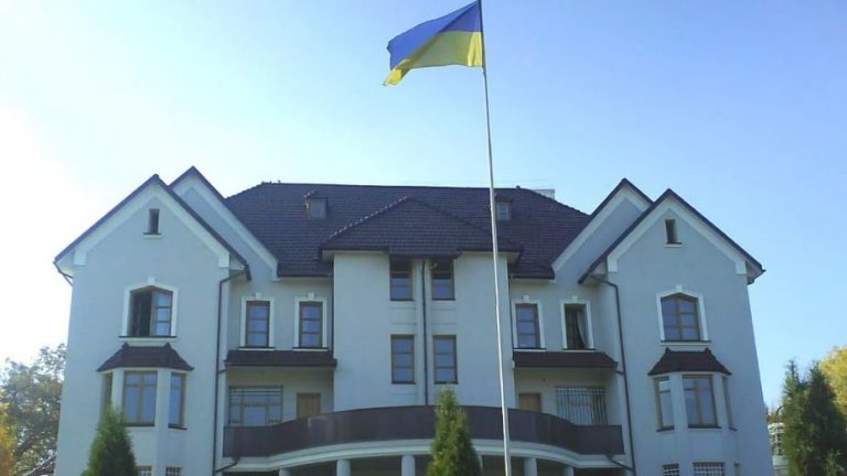 Посольство Украины в Молдове просит украинцев сообщать данные о родных, находящихся в плену