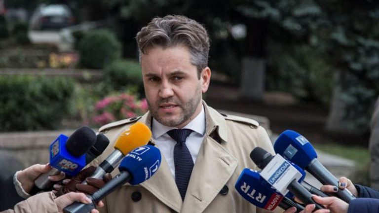 Союз адвокатов возбудил дисциплинарное производство в отношении бывшего адвоката Влада Филата