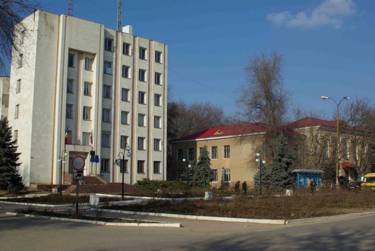 В Вулканештах назначено внеочередное заседание городского совета. Когда оно состоится