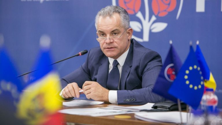 Адвокат Плахотнюка: дело политическое, по поручению тех, кто сейчас отвечает за государство