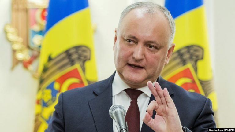 Додон предупредил депутатов из партии Șor и группы Pro Moldova: Не удивляйтесь, когда окажитесь рядом с прокурором