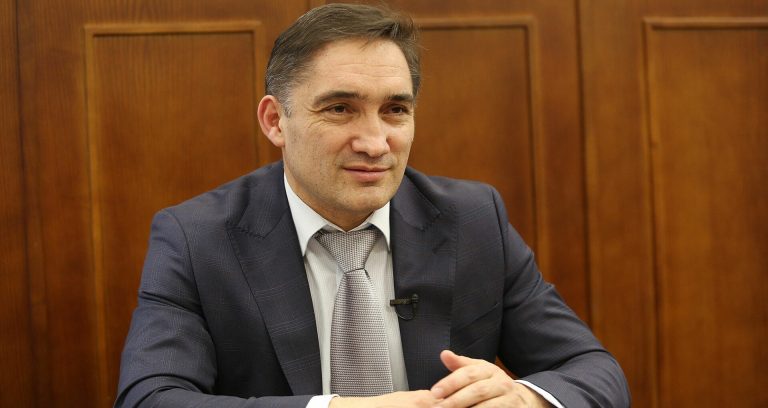 Генеральный прокурор Александр Стояногло сегодня пришел в Парламент? Что говорит Зинаида Гречаный