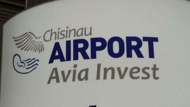 Правительство постановило, что Avia Invest обязана выплатить 50% аэропортового сбора в госфонд. Мунтяну: Из-за этого Молдова может проиграть судебный процесс с компанией