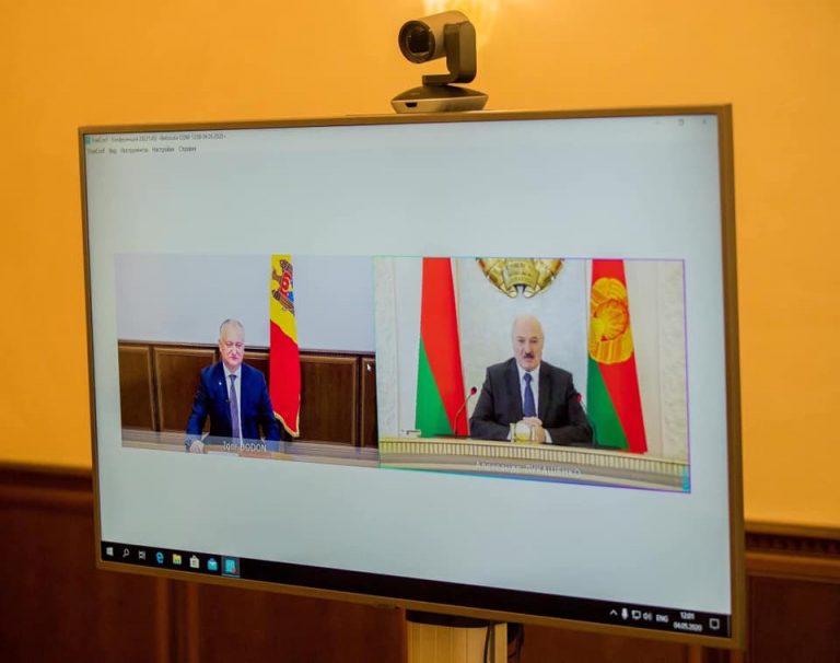 Додон провел онлайн-разговор с Лукашенко. Президент Молдовы может отправиться в Беларусь 19 мая