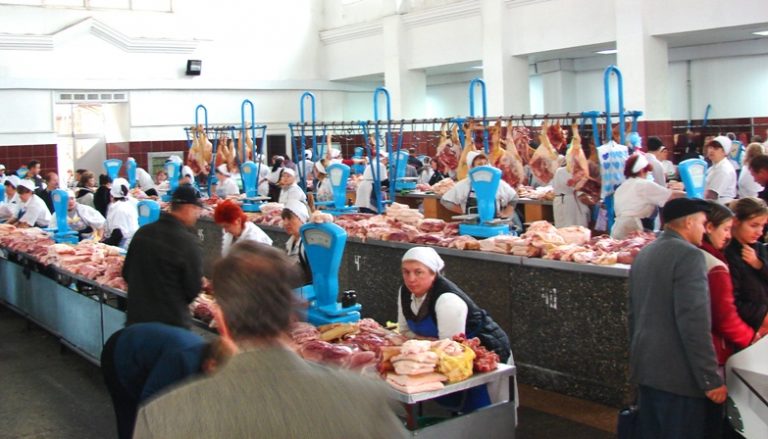 С завтрашнего дня заработают рынки Кишинева. Вход на рынки детям до 7 лет запрещен