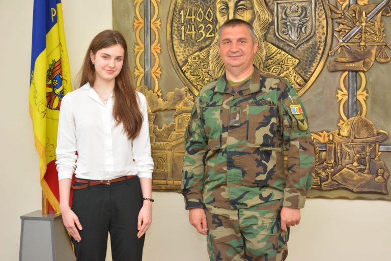 Студентка из Молдовы принята на учебу в военно-воздушную академию Колорадо