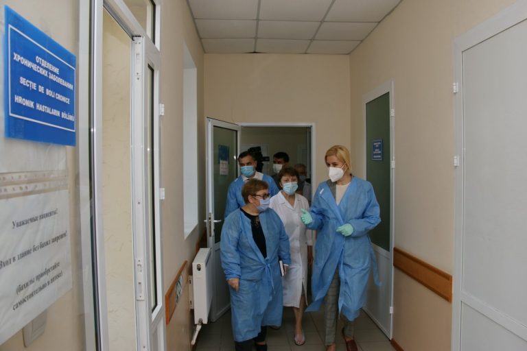 Кризис в системе здравоохранения Гагаузии. Что обещала Башкан в своих предвыборных программах?