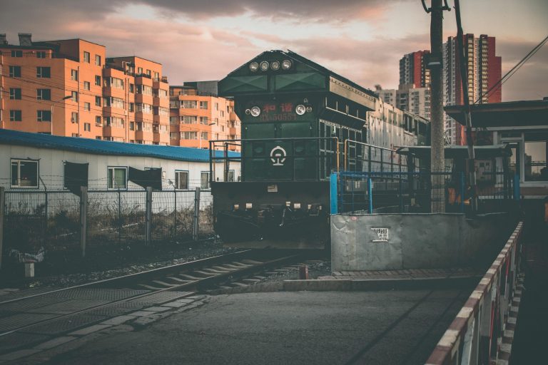 Железнодорожная авария в Гидигич. Молодой человек сбит насмерть поездом Бельцы-Кишинев