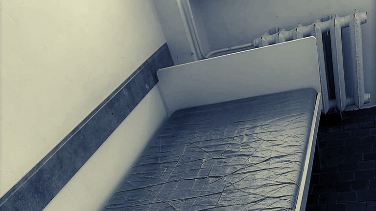 «Молчать — это преступление». Истории пациентов инфекционного отделения Комратской больницы, перенесших COVID-19