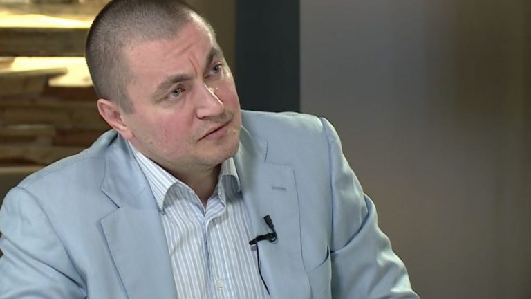 (АУДИО) Разговор между Вячеславом Платоном и его деловым партнером Эммануилом Гриншпуном: «Он должен наградить вас за кражу из бюджета России»