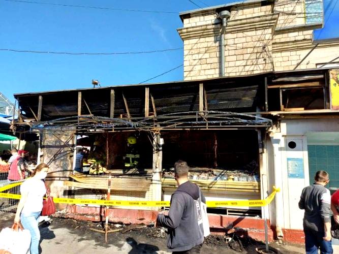 Выдвинута наиболее вероятная причина пожара на рынке в Кишиневе