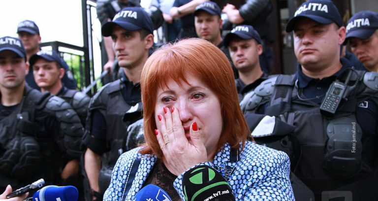 Министр юстиции и премьер о деле судьи Маноле: «Я надеюсь, что Республике Молдова не придется платить»
