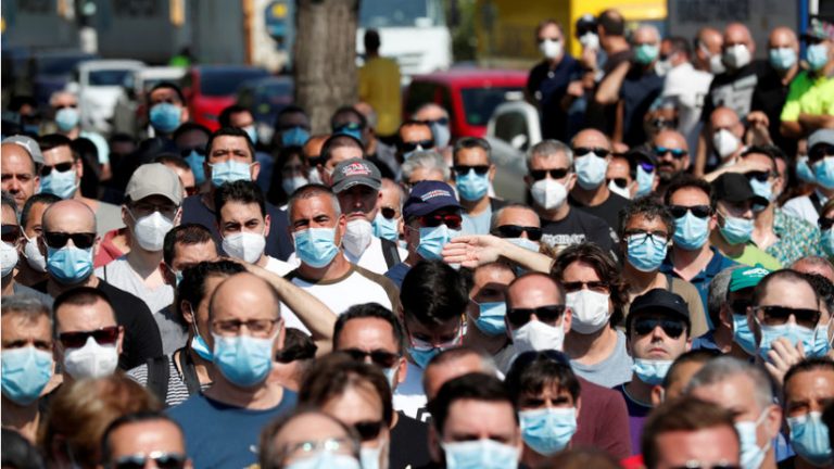 В мире зарегистрировано более 24 млн случаев COVID-19. Пятерка стран лидеров по заражениям