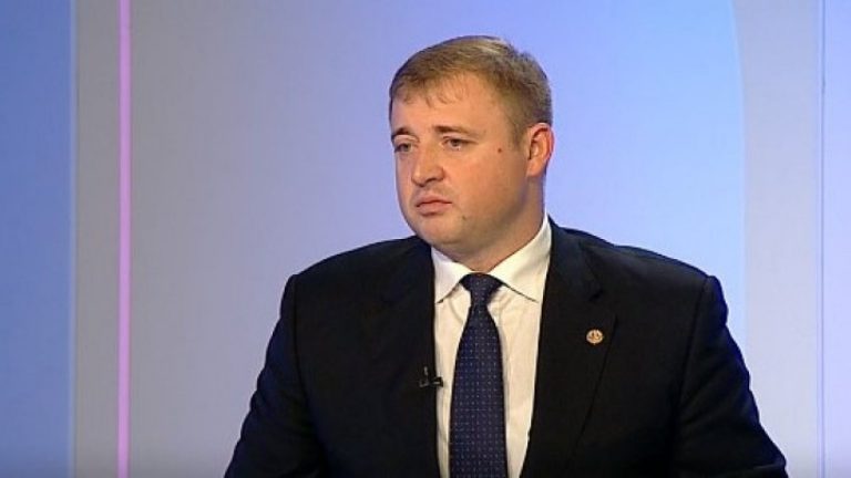 Кавкалюк отреагировал на заявления Усатого, что «он препятствовал регистрации партии Patria в 2014 году»
