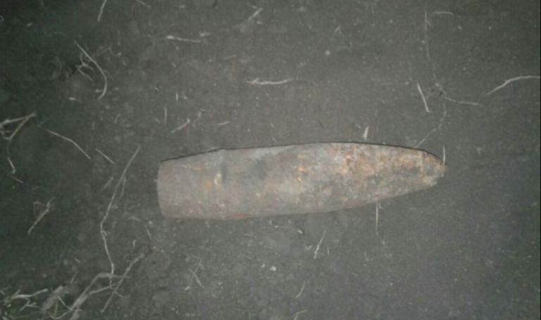 В городе Вулканешты во время строительных работ обнаружили артиллерийский снаряд