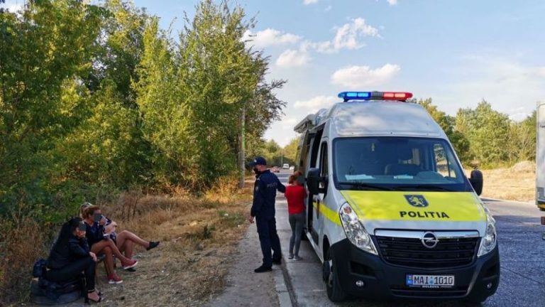 (ФОТО) В Кишиневе проходят рейды по выявлению фактов занятия проституцией. Выписаны штрафы