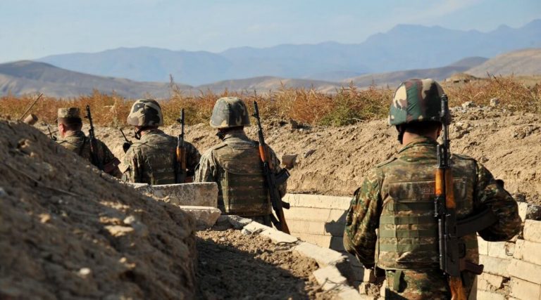 Зачем в Азербайджане вызвали на сборы уволенных в запас?