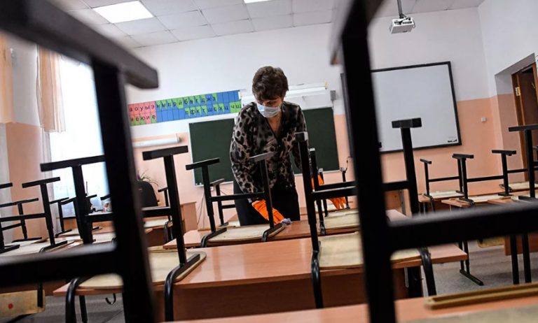 Последние данные по Молдове: 276 учеников заразились коронавирусом, более 6 тысяч на самоизоляции