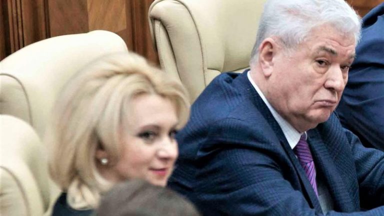 Воронин отреагировал на призыв Иванов к ПКРМ поддержать её кандидатуру на президентских выборах
