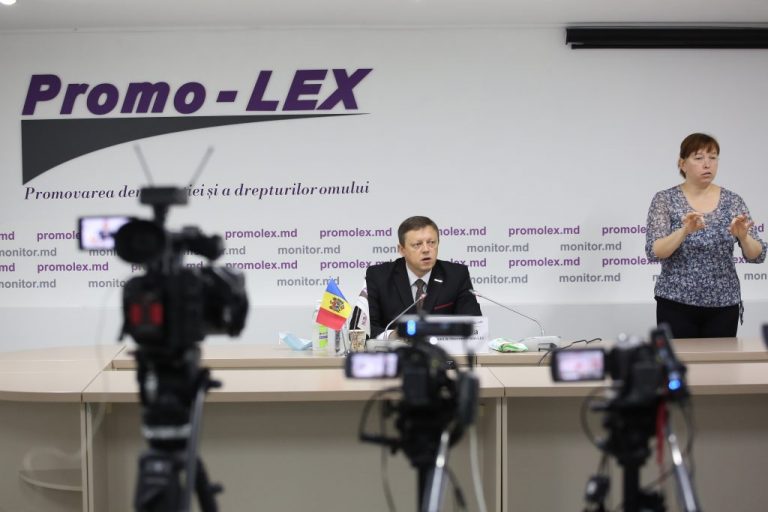 Разжигание ненависти, привлечение церкви и админресурса: Promo-LEX зафиксировал нарушения в избирательной гонке