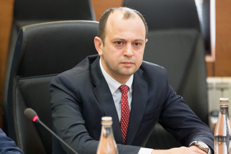 Министр Олег Цуля будет новым послом Молдовы в Венгрии