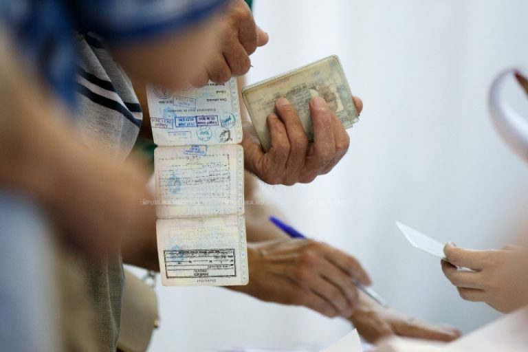 Явка по Гагаузии: К 9:15 проголосовали менее 4% избирателей